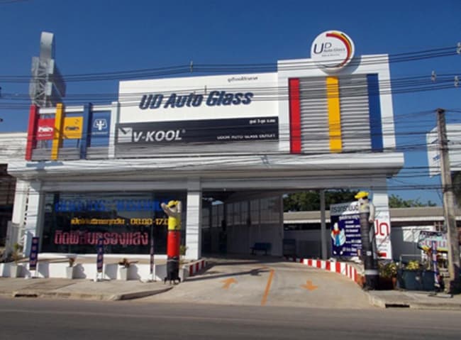 UD AUTO GLASS สาขา เลย - ศูนย์บริการเปลี่ยนกระจกรถยนต์